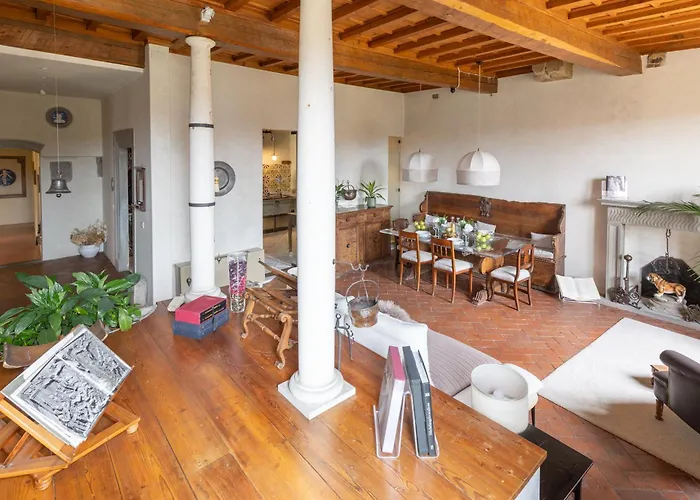 Old Bridge Large And Unique Artful With Elevator Florence